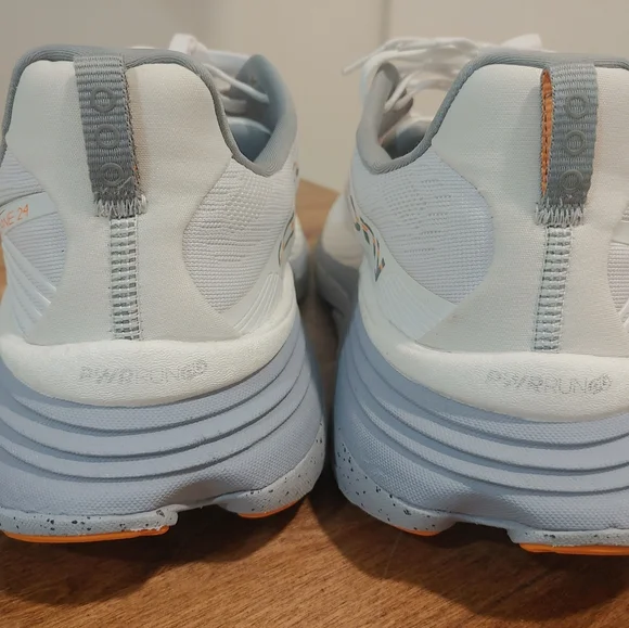 Saucony Hurricane 24 Men's Size 12.5 Like New Condition - Picture 6 of 16